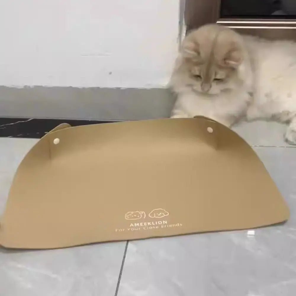 PU Leather Pet Anti Spill Placemat Oil Resistant Anti Slip Dog Food Pad Waterproof Pet Feeding Mat Prevent Food and Water Spills
